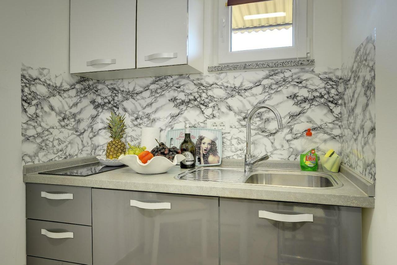 Diegos Apartments Пула Екстер'єр фото