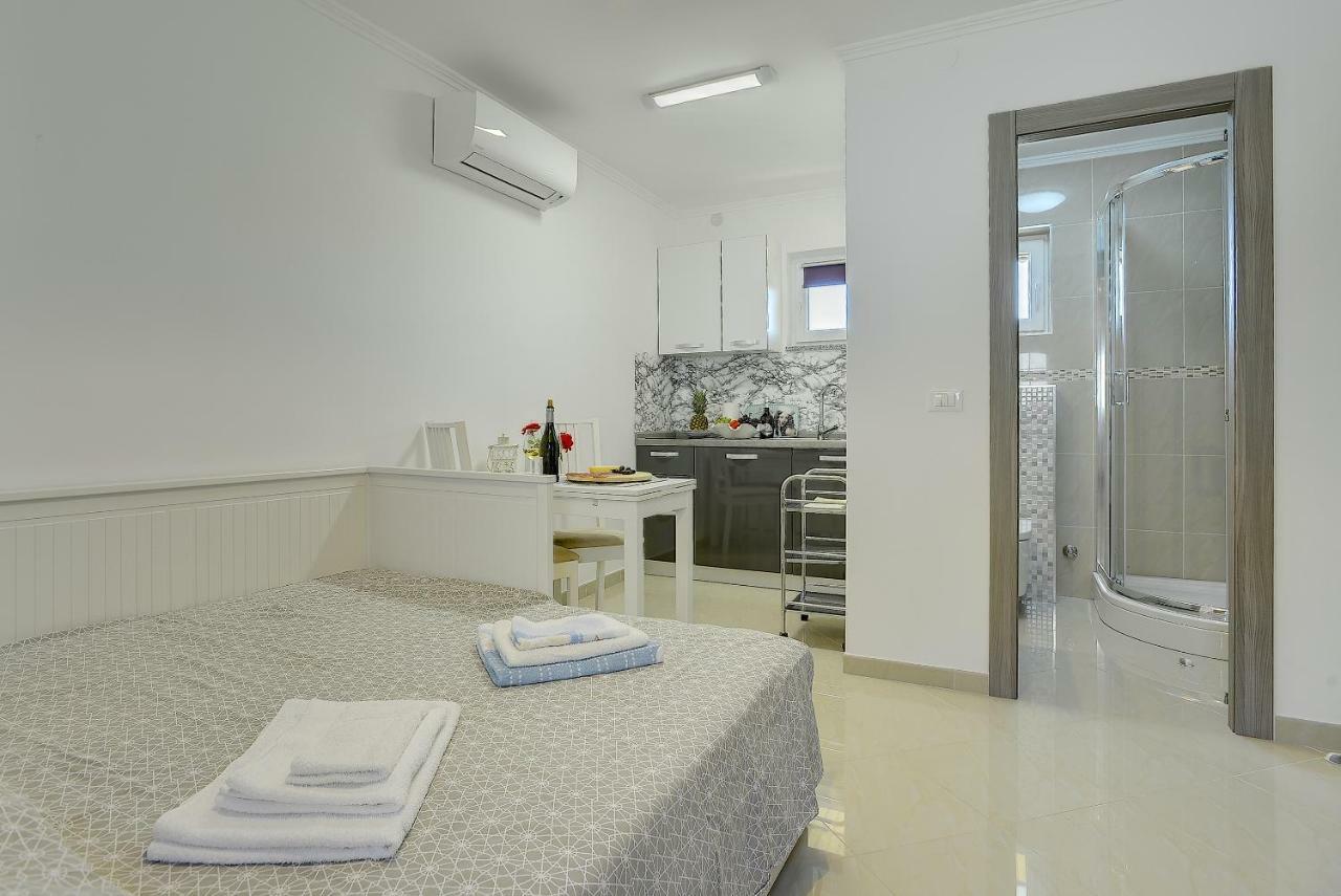 Diegos Apartments Пула Екстер'єр фото